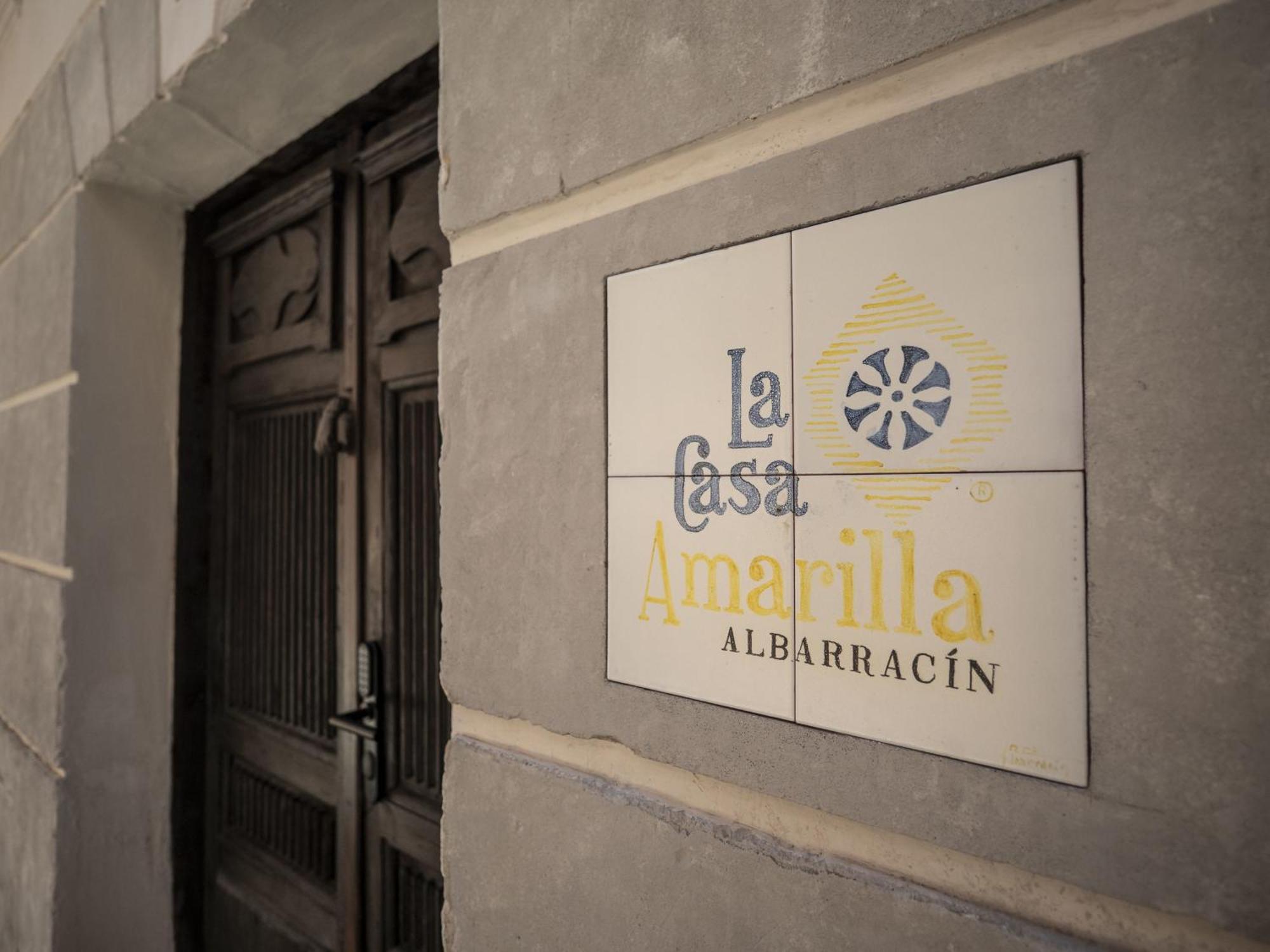 La Casa Amarilla Apartamento Enebro Albarracín Buitenkant foto